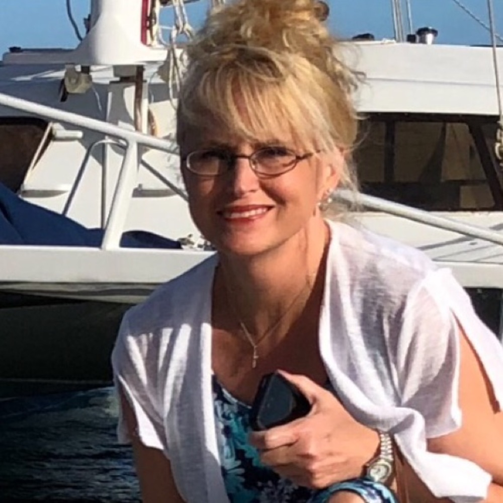 Meet your Posher, Amy